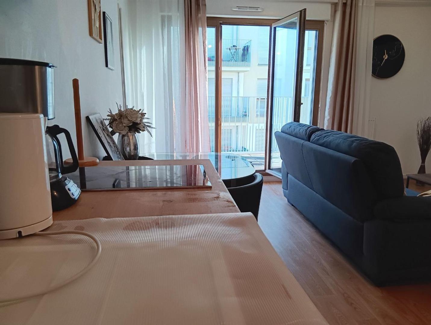 Destiny Appart' Paris -Beauvais-Orly- Podcasts- Stade De France Stains Exterior foto