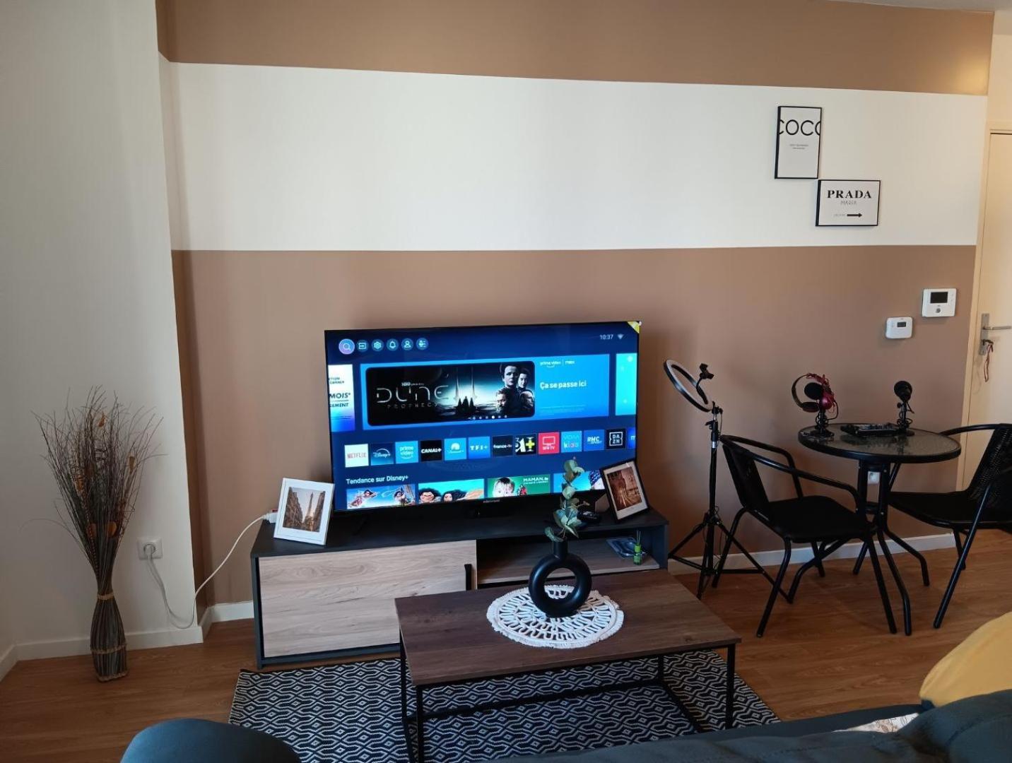 Destiny Appart' Paris -Beauvais-Orly- Podcasts- Stade De France Stains Exterior foto
